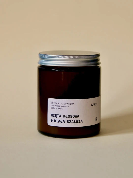 Pokrzywie - Świeca rzepakowa 02 Mięta kłosowa i biała szałwia.jpg